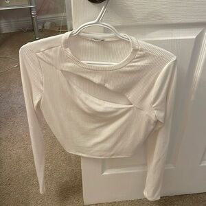 White Longsleeve Cutout top from Garage
size L
worn